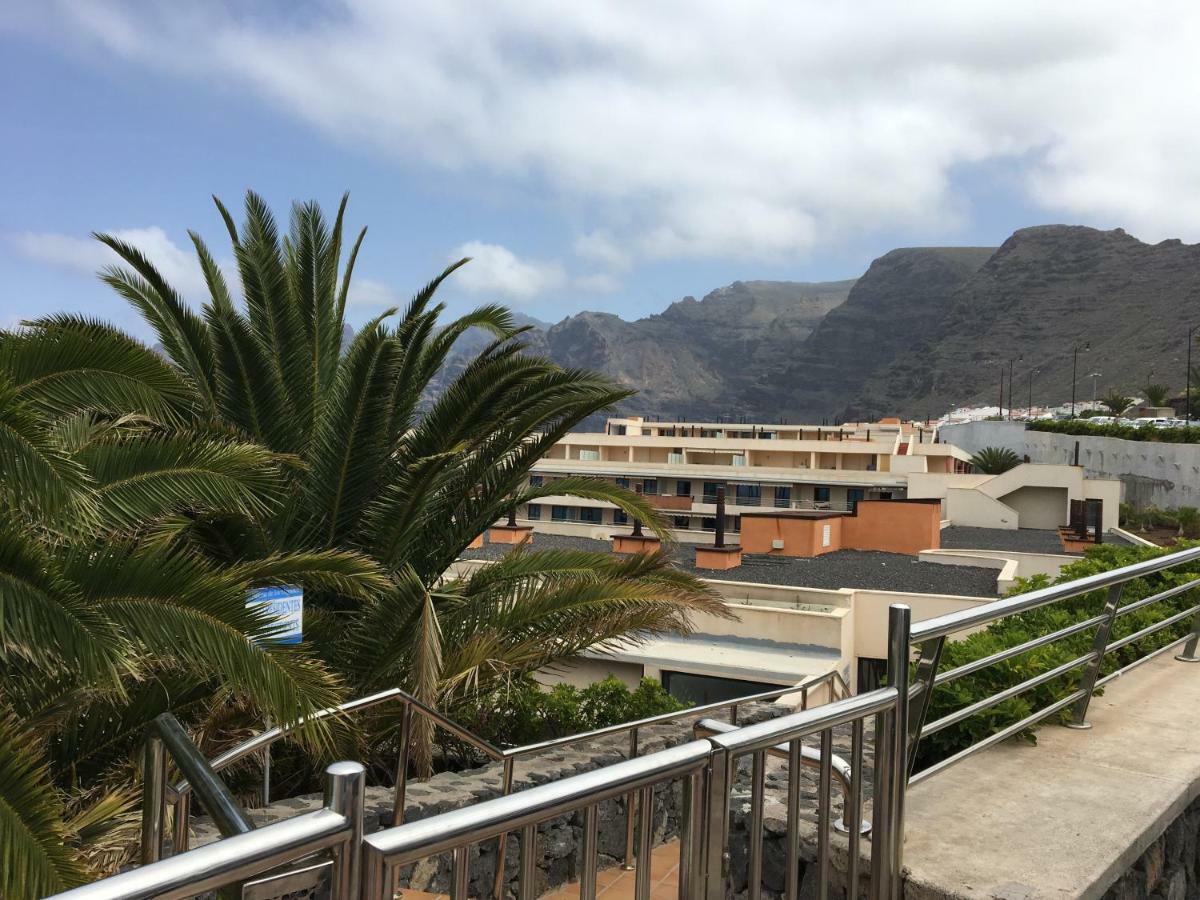 First Line Beach Apartment With Ocean View La Arena Puerto de Santiago  Kültér fotó